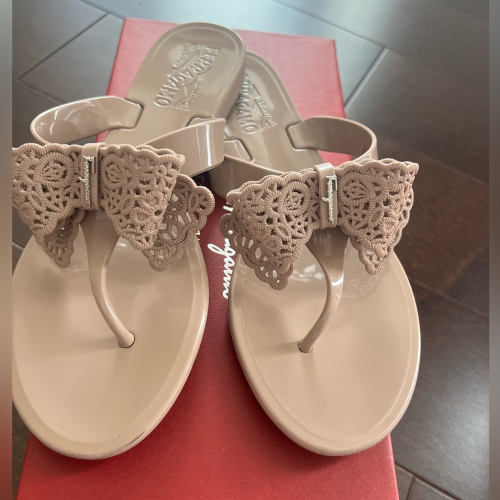 Salvatore ferragamo jelly flip flops